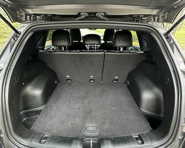 Сірий Джип Compass, об'ємом двигуна 2 л та пробігом 88 тис. км за 23200 $, фото 13 на Automoto.ua