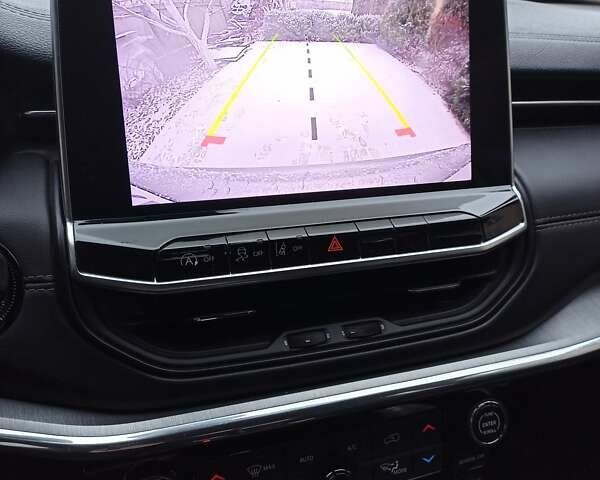 Серый Джип Компас, объемом двигателя 2 л и пробегом 43 тыс. км за 23700 $, фото 16 на Automoto.ua