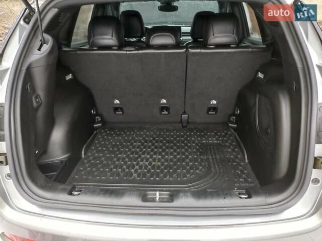 Серый Джип Компас, объемом двигателя 2 л и пробегом 43 тыс. км за 23700 $, фото 12 на Automoto.ua