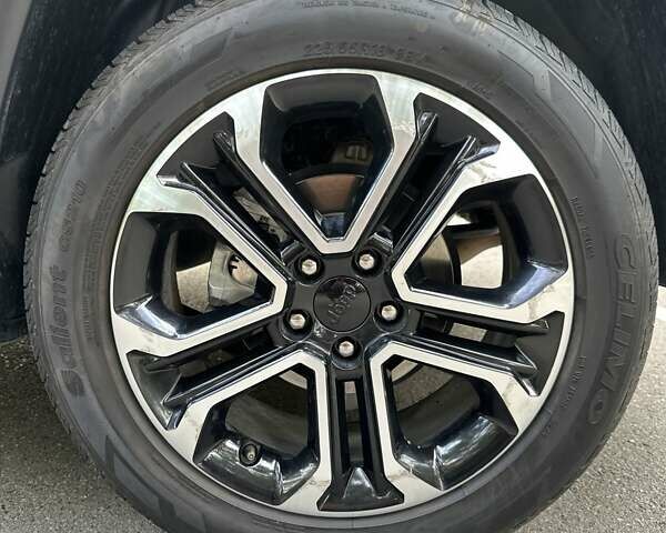 Сірий Джип Compass, об'ємом двигуна 2 л та пробігом 88 тис. км за 23200 $, фото 6 на Automoto.ua