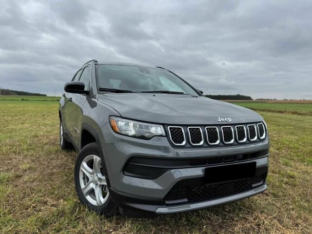 Серый Джип Компас, объемом двигателя 0 л и пробегом 71 тыс. км за 13400 $, фото 1 на Automoto.ua