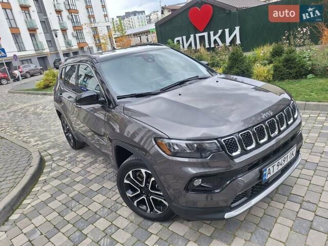 Джип Компас 2023 в Ивано-Франковске на Automoto.ua Серый Джип Компас, объемом двигателя 2 л и пробегом 19 тыс. км за 23600 $, фото 21 на Automoto.ua