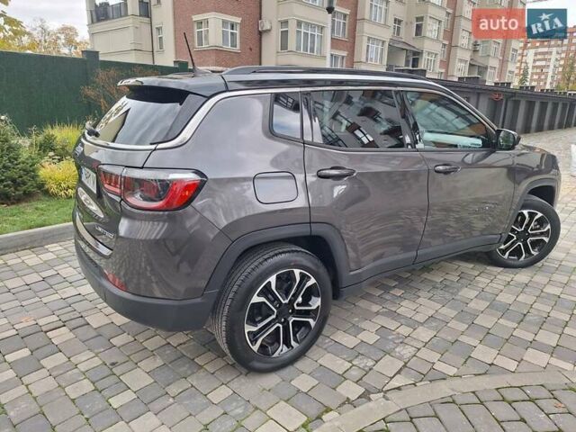 Джип Компас 2023 в Ивано-Франковске на Automoto.ua Серый Джип Компас, объемом двигателя 2 л и пробегом 19 тыс. км за 23600 $, фото 7 на Automoto.ua