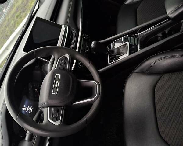 Серый Джип Компас, объемом двигателя 2.36 л и пробегом 80 тыс. км за 18850 $, фото 16 на Automoto.ua