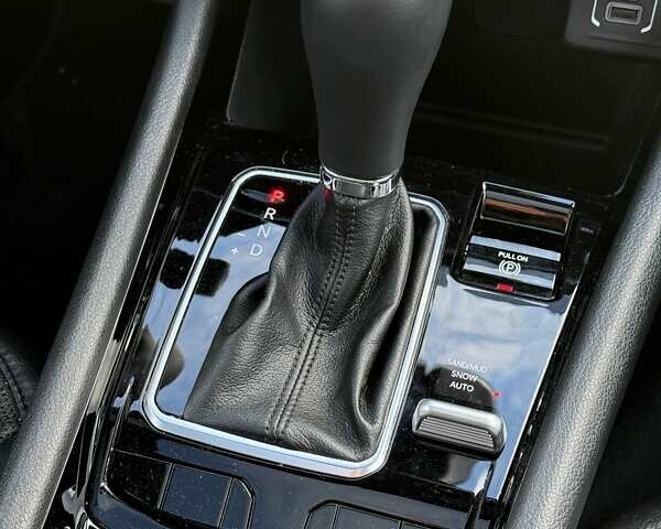 Сірий Джип Compass, об'ємом двигуна 2 л та пробігом 70 тис. км за 22300 $, фото 27 на Automoto.ua