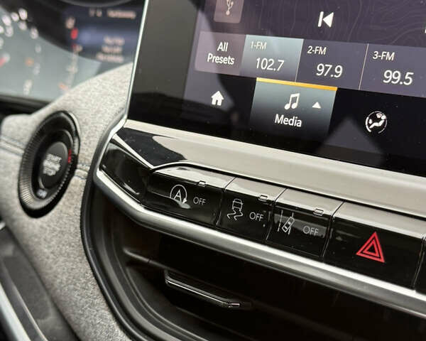 Сірий Джип Compass, об'ємом двигуна 2 л та пробігом 24 тис. км за 19800 $, фото 22 на Automoto.ua