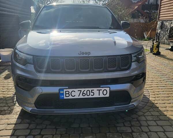 Серый Джип Компас, объемом двигателя 2 л и пробегом 41 тыс. км за 24500 $, фото 43 на Automoto.ua