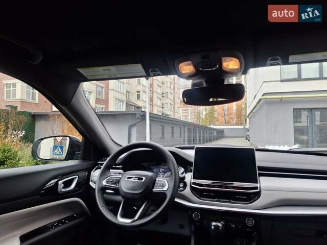 Джип Компас 2023 в Ивано-Франковске на Automoto.ua Серый Джип Компас, объемом двигателя 2 л и пробегом 19 тыс. км за 23600 $, фото 60 на Automoto.ua