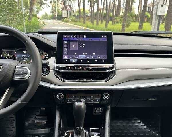 Сірий Джип Compass, об'ємом двигуна 2 л та пробігом 88 тис. км за 23200 $, фото 27 на Automoto.ua
