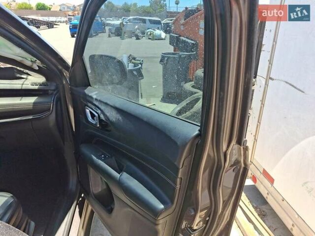 Сірий Джип Compass, об'ємом двигуна 2 л та пробігом 52 тис. км за 17200 $, фото 10 на Automoto.ua