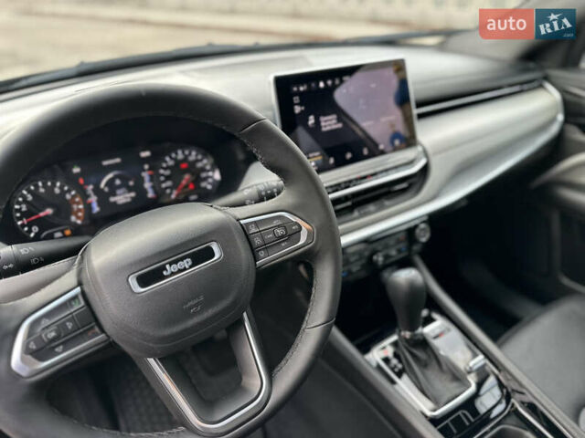 Серый Джип Компас, объемом двигателя 2 л и пробегом 1 тыс. км за 23000 $, фото 34 на Automoto.ua