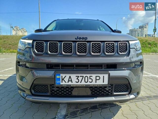 Серый Джип Компас, объемом двигателя 1.47 л и пробегом 22 тыс. км за 29500 $, фото 9 на Automoto.ua