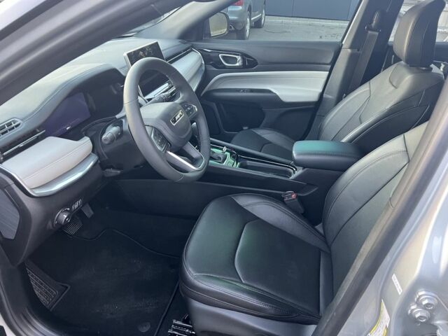 Сірий Джип Compass, об'ємом двигуна 2 л та пробігом 2 тис. км за 24000 $, фото 5 на Automoto.ua