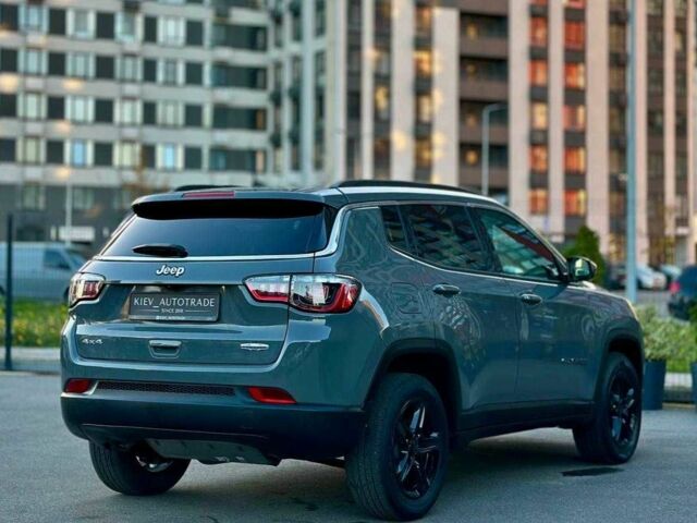 Серый Джип Компас, объемом двигателя 2 л и пробегом 9 тыс. км за 24900 $, фото 4 на Automoto.ua