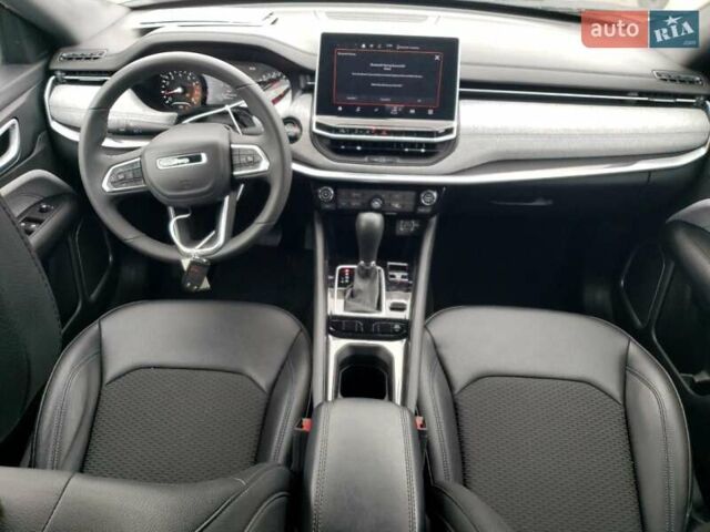 Сірий Джип Compass, об'ємом двигуна 2 л та пробігом 16 тис. км за 6000 $, фото 9 на Automoto.ua