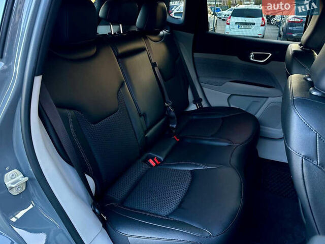 Серый Джип Компас, объемом двигателя 2 л и пробегом 9 тыс. км за 24900 $, фото 36 на Automoto.ua