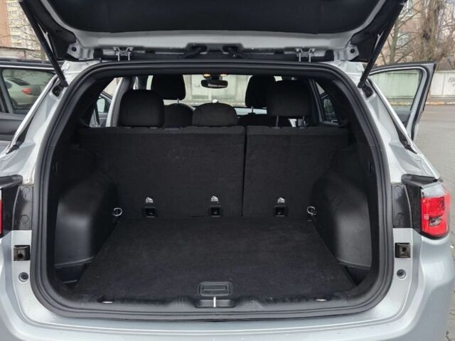 Серый Джип Компас, объемом двигателя 2 л и пробегом 12 тыс. км за 19900 $, фото 7 на Automoto.ua