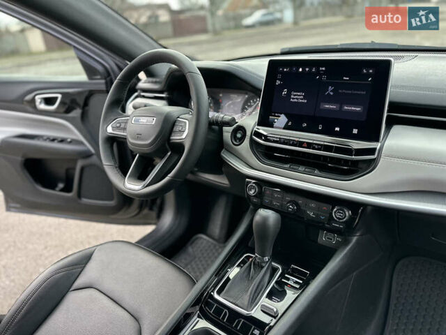 Серый Джип Компас, объемом двигателя 2 л и пробегом 1 тыс. км за 23000 $, фото 26 на Automoto.ua