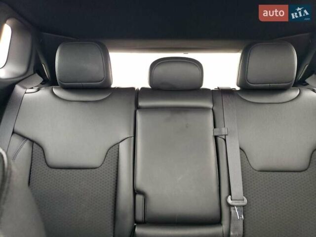 Сірий Джип Compass, об'ємом двигуна 2 л та пробігом 16 тис. км за 6000 $, фото 8 на Automoto.ua