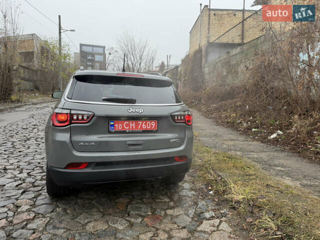 Сірий Джип Compass, об'ємом двигуна 2 л та пробігом 9 тис. км за 22850 $, фото 4 на Automoto.ua