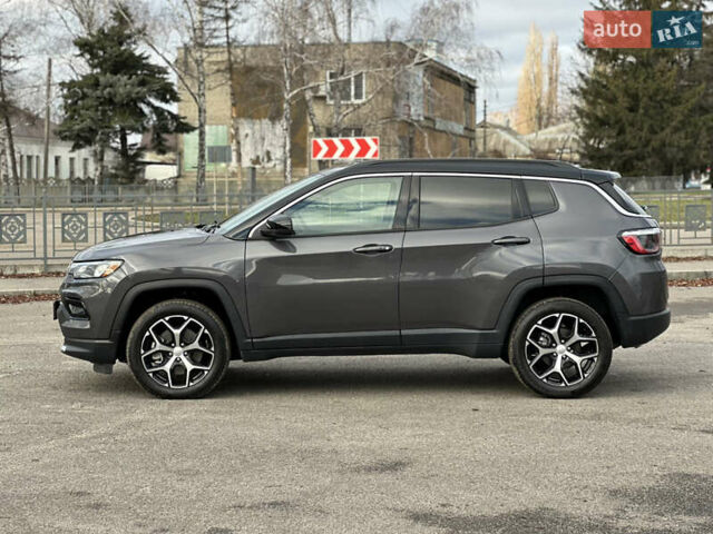 Серый Джип Компас, объемом двигателя 2 л и пробегом 1 тыс. км за 23000 $, фото 18 на Automoto.ua