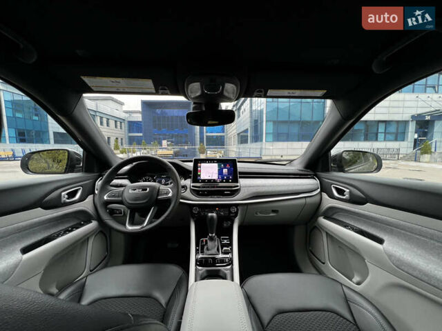 Сірий Джип Compass, об'ємом двигуна 2 л та пробігом 9 тис. км за 22850 $, фото 24 на Automoto.ua