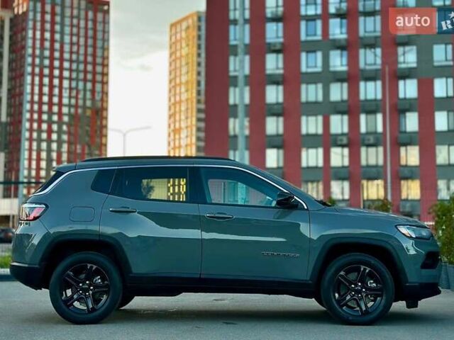 Серый Джип Компас, объемом двигателя 2 л и пробегом 9 тыс. км за 24900 $, фото 10 на Automoto.ua