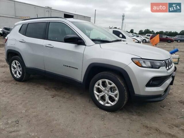 Сірий Джип Compass, об'ємом двигуна 2 л та пробігом 16 тис. км за 6000 $, фото 6 на Automoto.ua