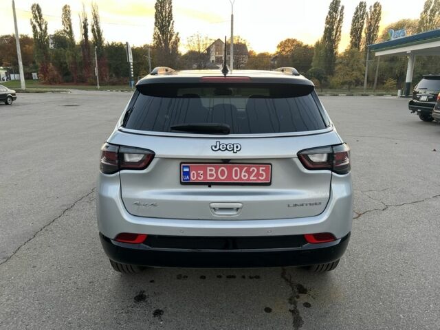 Сірий Джип Compass, об'ємом двигуна 2 л та пробігом 2 тис. км за 24000 $, фото 2 на Automoto.ua