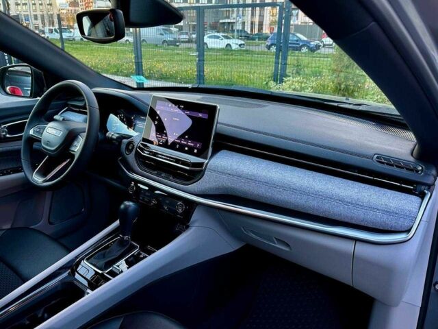 Серый Джип Компас, объемом двигателя 2 л и пробегом 9 тыс. км за 24900 $, фото 18 на Automoto.ua