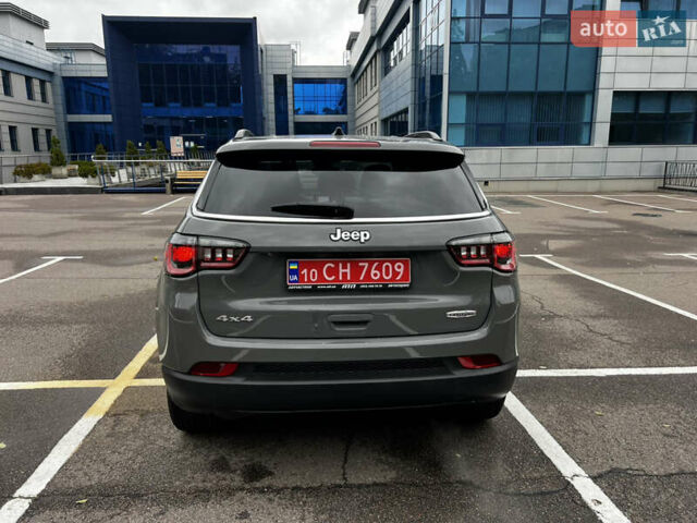 Серый Джип Компас, объемом двигателя 2 л и пробегом 9 тыс. км за 25000 $, фото 4 на Automoto.ua