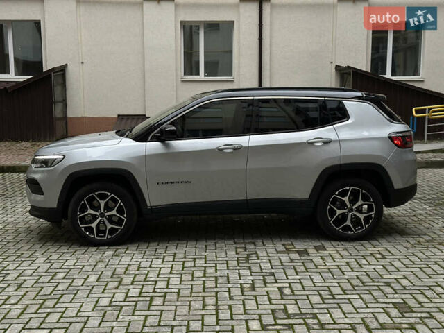 Сірий Джип Compass, об'ємом двигуна 2 л та пробігом 25 тис. км за 24000 $, фото 9 на Automoto.ua