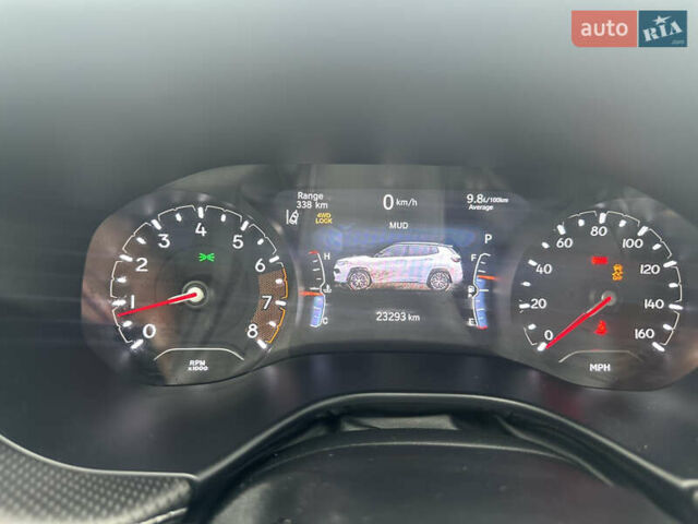 Серый Джип Компас, объемом двигателя 2 л и пробегом 23 тыс. км за 23300 $, фото 12 на Automoto.ua