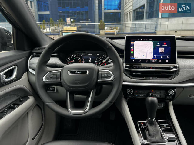 Сірий Джип Compass, об'ємом двигуна 2 л та пробігом 9 тис. км за 22850 $, фото 23 на Automoto.ua