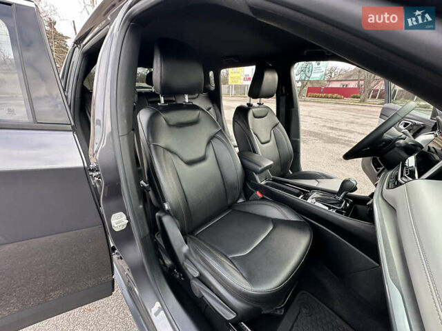 Серый Джип Компас, объемом двигателя 2 л и пробегом 1 тыс. км за 23000 $, фото 32 на Automoto.ua