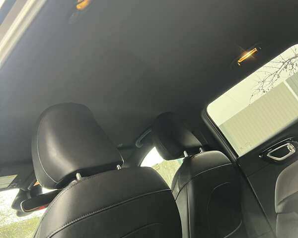 Серый Джип Компас, объемом двигателя 2 л и пробегом 36 тыс. км за 21500 $, фото 16 на Automoto.ua