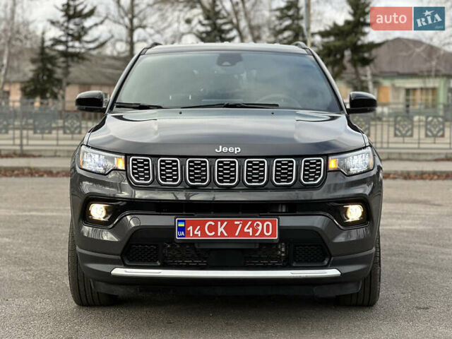 Серый Джип Компас, объемом двигателя 2 л и пробегом 1 тыс. км за 23000 $, фото 2 на Automoto.ua