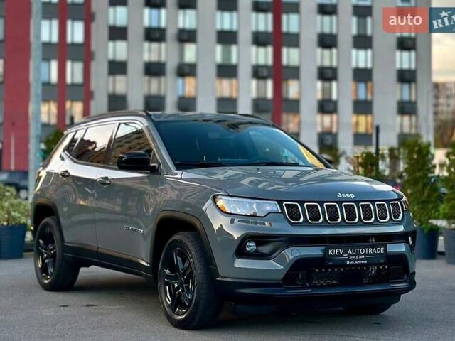 Серый Джип Компас, объемом двигателя 2 л и пробегом 9 тыс. км за 24900 $, фото 4 на Automoto.ua