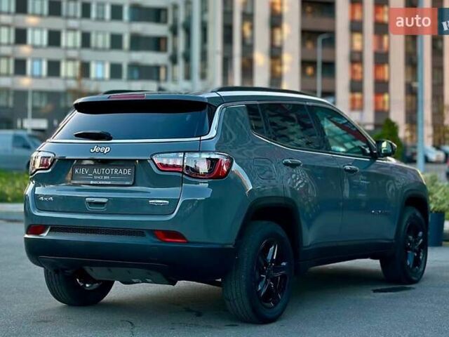 Серый Джип Компас, объемом двигателя 2 л и пробегом 9 тыс. км за 24900 $, фото 16 на Automoto.ua