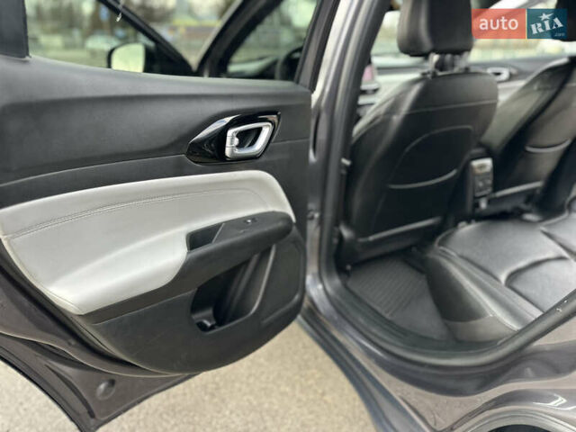 Серый Джип Компас, объемом двигателя 2 л и пробегом 1 тыс. км за 23000 $, фото 38 на Automoto.ua