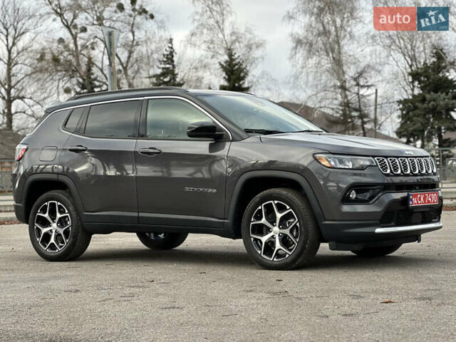 Серый Джип Компас, объемом двигателя 2 л и пробегом 1 тыс. км за 23000 $, фото 9 на Automoto.ua