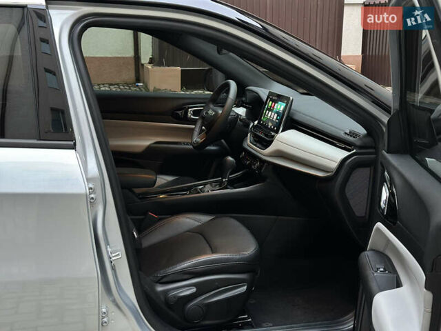 Сірий Джип Compass, об'ємом двигуна 2 л та пробігом 25 тис. км за 24000 $, фото 24 на Automoto.ua