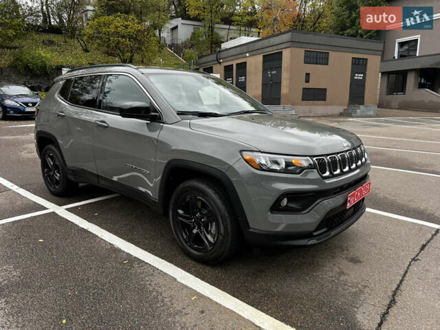 Серый Джип Компас, объемом двигателя 2 л и пробегом 9 тыс. км за 25000 $, фото 7 на Automoto.ua