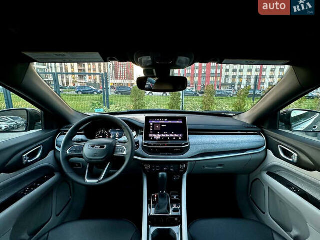 Серый Джип Компас, объемом двигателя 2 л и пробегом 9 тыс. км за 24900 $, фото 38 на Automoto.ua