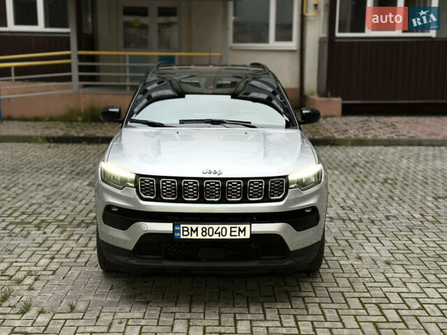 Сірий Джип Compass, об'ємом двигуна 2 л та пробігом 25 тис. км за 24000 $, фото 3 на Automoto.ua