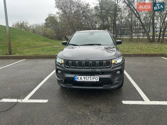 Серый Джип Компас, объемом двигателя 2 л и пробегом 23 тыс. км за 23300 $, фото 4 на Automoto.ua