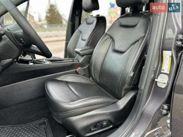 Серый Джип Компас, объемом двигателя 2 л и пробегом 1 тыс. км за 23000 $, фото 39 на Automoto.ua