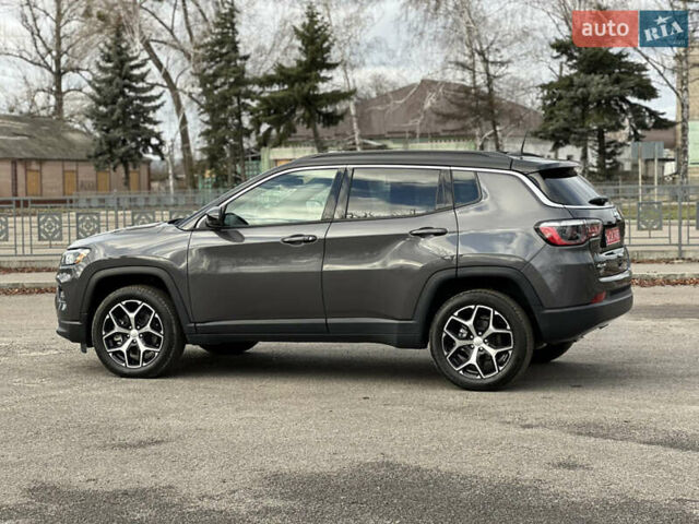 Серый Джип Компас, объемом двигателя 2 л и пробегом 1 тыс. км за 23000 $, фото 20 на Automoto.ua