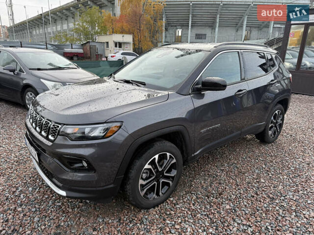 Сірий Джип Compass, об'ємом двигуна 2 л та пробігом 12 тис. км за 22999 $, фото 7 на Automoto.ua