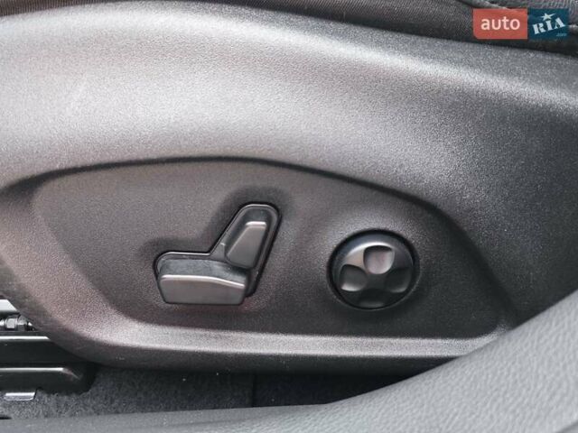 Серый Джип Компас, объемом двигателя 1.47 л и пробегом 22 тыс. км за 27990 $, фото 30 на Automoto.ua